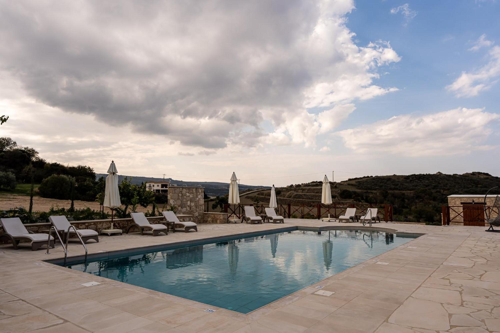 Harma Traditional Boutique Suites Paphos 外观 照片