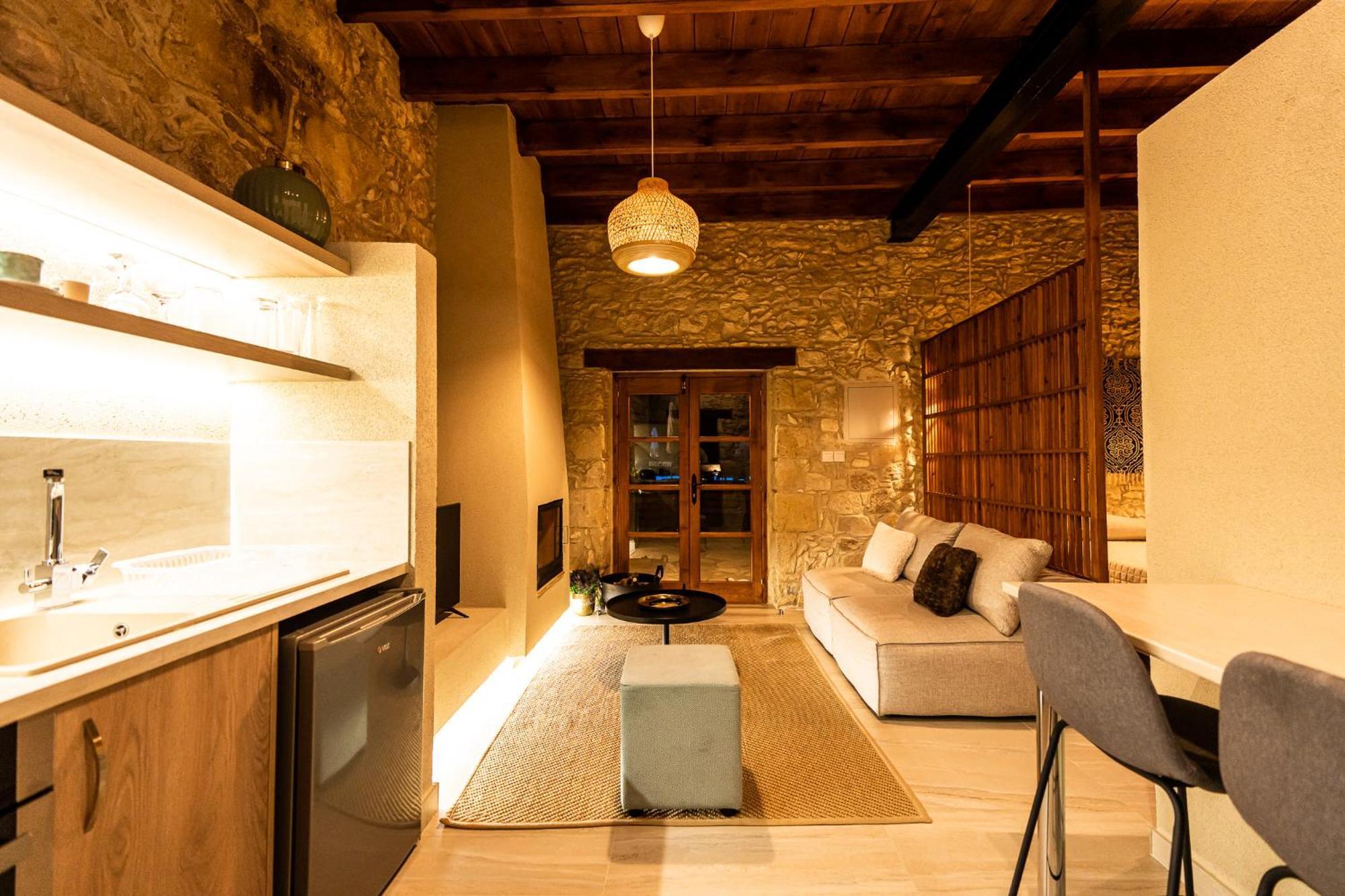 Harma Traditional Boutique Suites Paphos 客房 照片